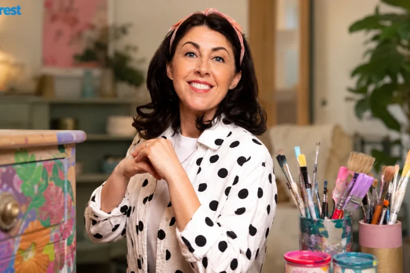 Gemma Longworth: TV Upcycler, Author and Artist