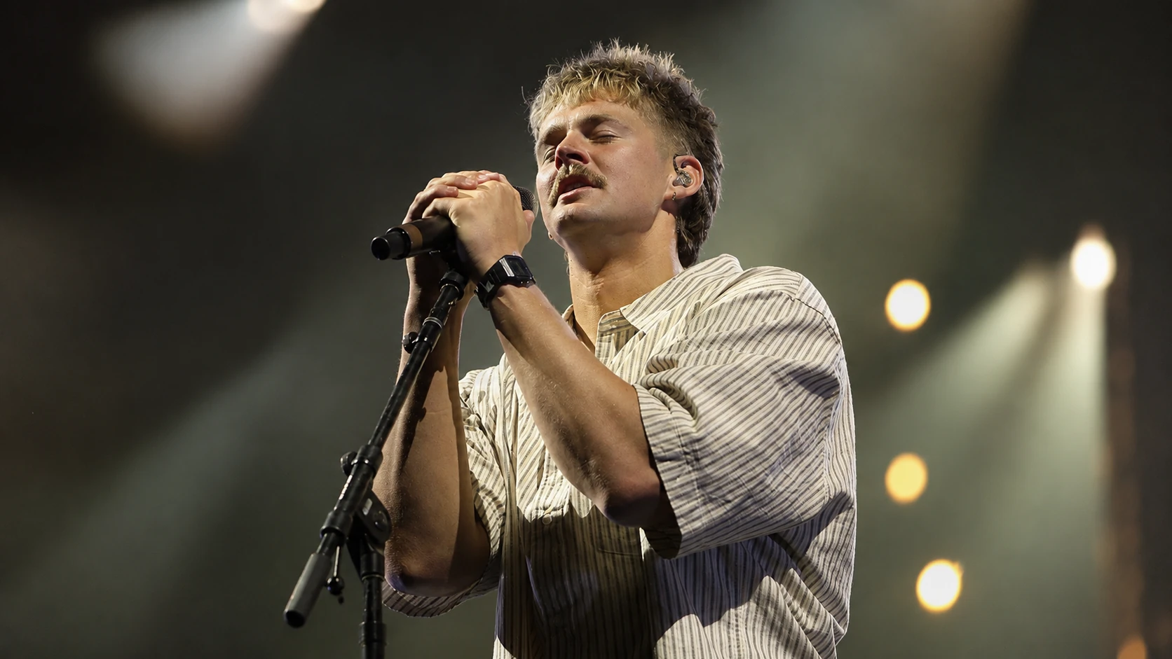 Solo Christian Music and Public Recognition - forrest frank net worth