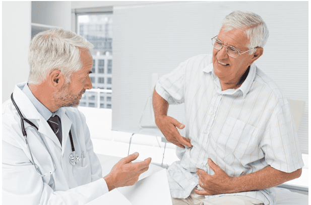 Spine Specialist vs Orthopedic Surgeon: Who Treats Disc Problems, Scoliosis & Back Pain