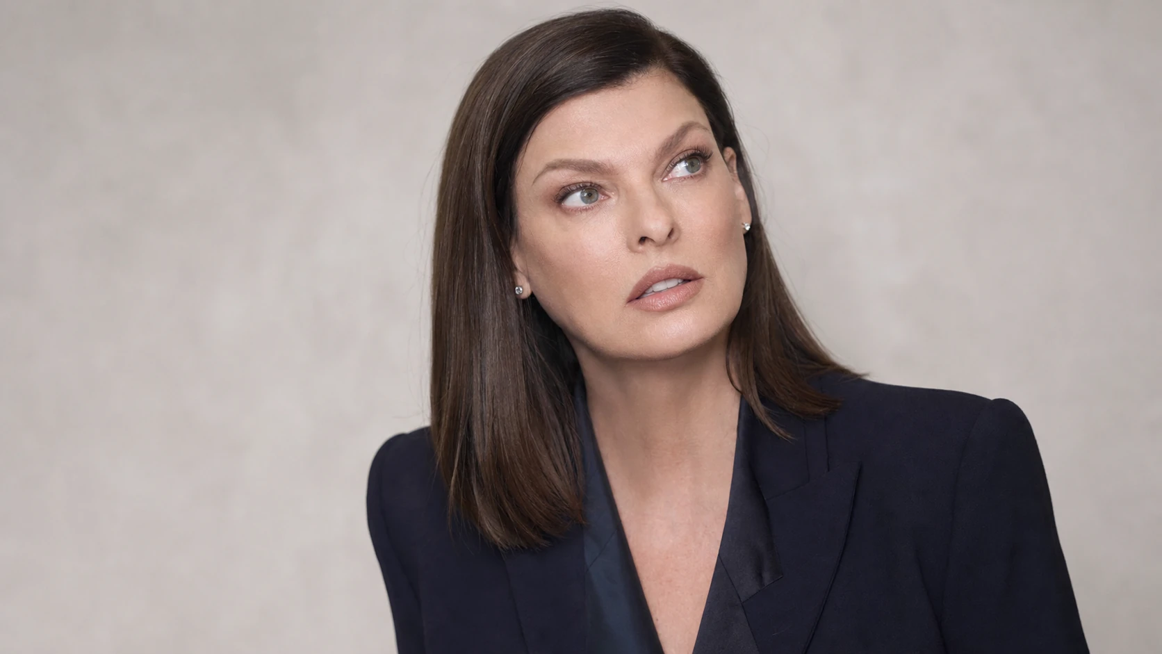Who Is Linda Evangelista? - Linda Evangelista Coolsculpting Photos