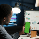 A Guide to Choosing the Right Mobile Trading Platform