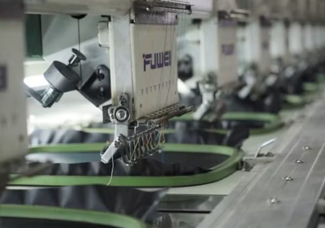 Engineering the Plastic-to-Paper Shift: How Automated Paper Bag Machines Prevent Substrate Tear and Adhesive Downtime in 2026