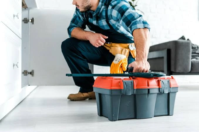 Handyman Help for Airbnb and Short-Term Rental Hosts in Toronto
