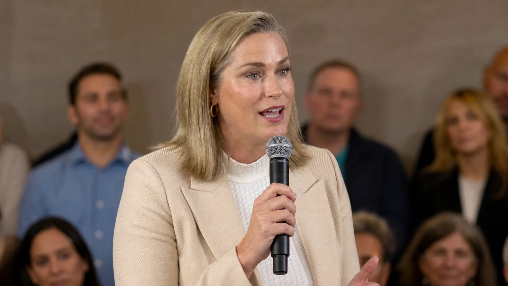 Tiffany Smiley's 2022 Senate Campaign - tiffany smiley net worth