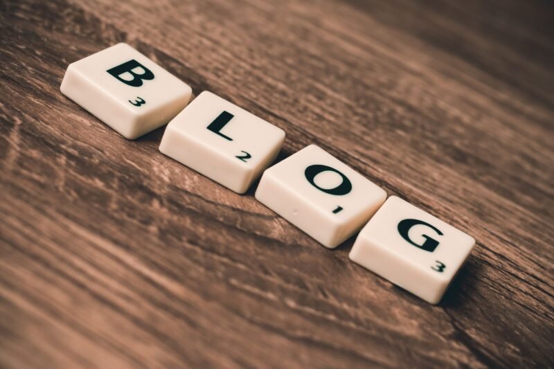 15 Viral Blog Post Ideas That People Love Sharing on Social Media